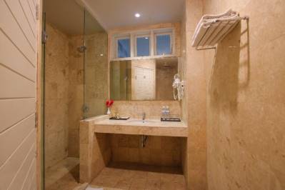 THE LERINA HOTEL NUSA DUA