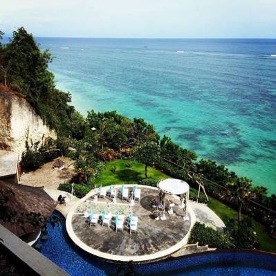 ULU SEGARA LUXURY SUITES & VILLAS