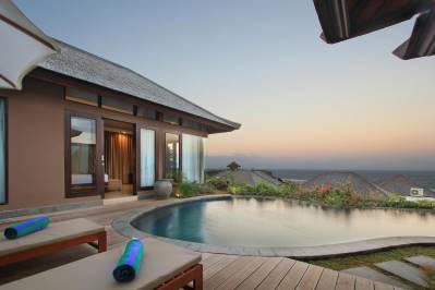ULU SEGARA LUXURY SUITES & VILLAS