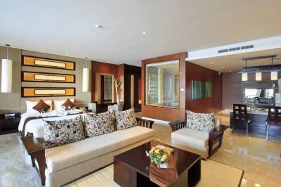 ULU SEGARA LUXURY SUITES & VILLAS