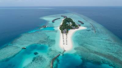 VELIGANDU ISLAND RESORT & SPA
