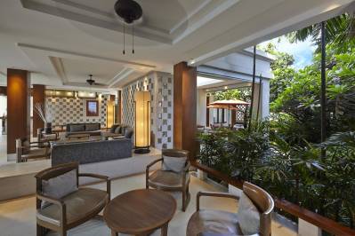 WOODLANDS HOTEL & RESORT