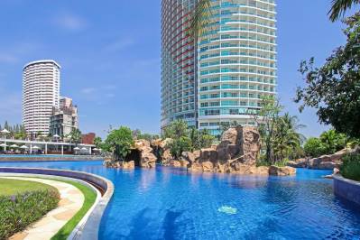 WHITE SAND BEACH RESIDENCES PATTAYA