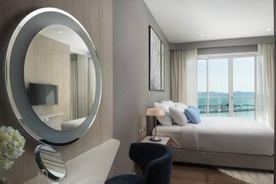 WHITE SAND BEACH RESIDENCES PATTAYA