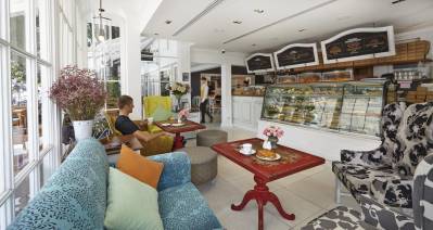 WOODLANDS SUITES SERVICED RESIDENCE