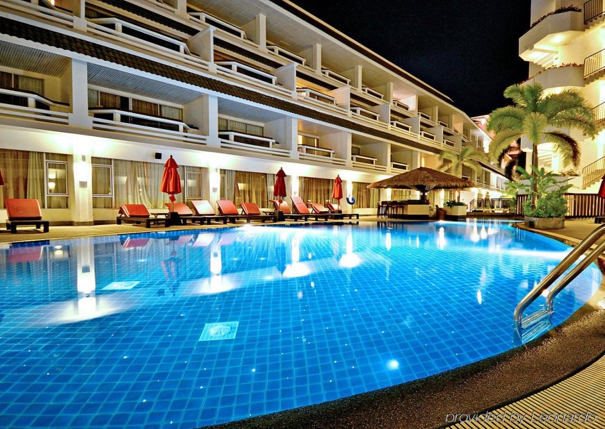 SWISSOTEL RESORT PHUKET PATONG BEACH