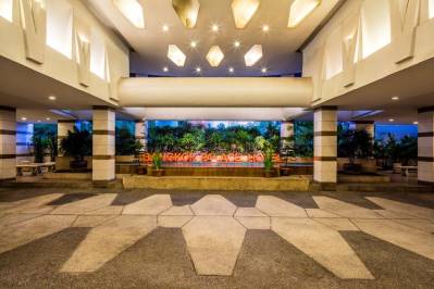 BANGKOK PALACE HOTEL