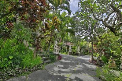 BALI SPIRIT HOTEL & SPA
