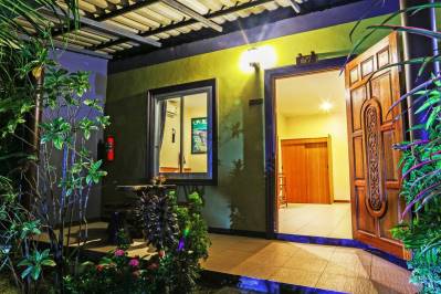 BAAN NUENG RESORT KATA
