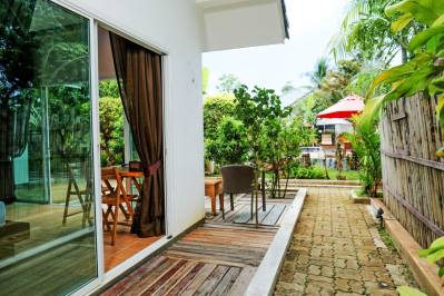 BAAN NUENG RESORT KATA