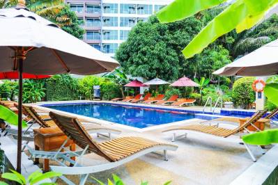 BAAN NUENG RESORT KATA