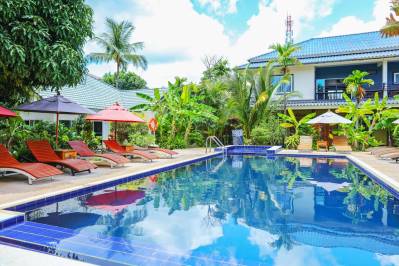 BAAN NUENG RESORT KATA