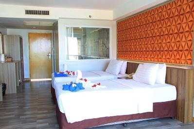 DRAGON BEACH RESORT