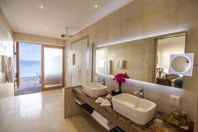 HURAWALHI ISLAND RESORT