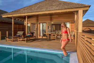 HURAWALHI ISLAND RESORT