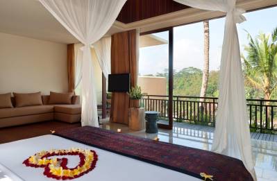 KOMANEKA AT TANGGAYUDA UBUD
