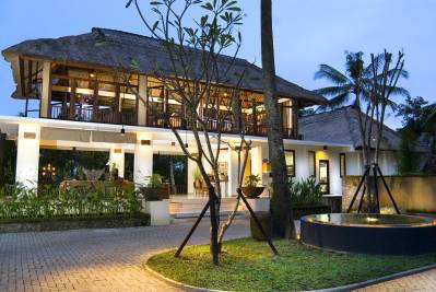 KOMANEKA AT TANGGAYUDA UBUD
