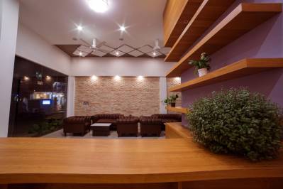 KUREDHI BEACH INN
