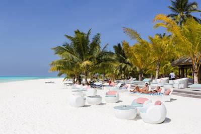 MEERU ISLAND RESORT & SPA