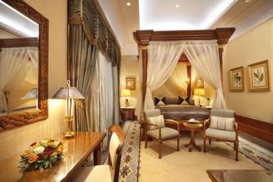 NUSA DUA BEACH HOTEL & SPA, BALI