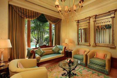 NUSA DUA BEACH HOTEL & SPA, BALI