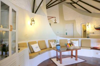 NIKA ISLAND RESORT&SPA