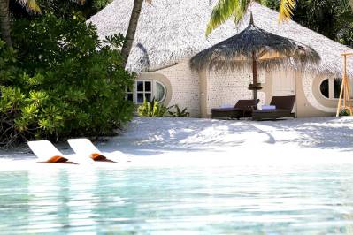 NIKA ISLAND RESORT&SPA