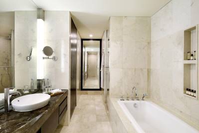 PULLMAN BALI LEGIAN NIRWANA