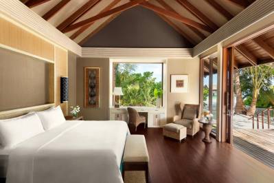 SHANGRI-LA`S VILLINGILI RESORT & SPA