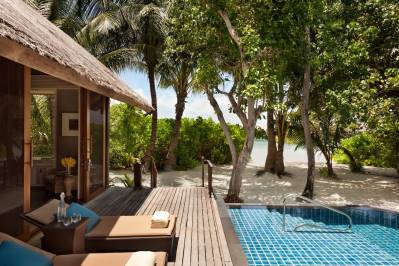 SHANGRI-LA`S VILLINGILI RESORT & SPA