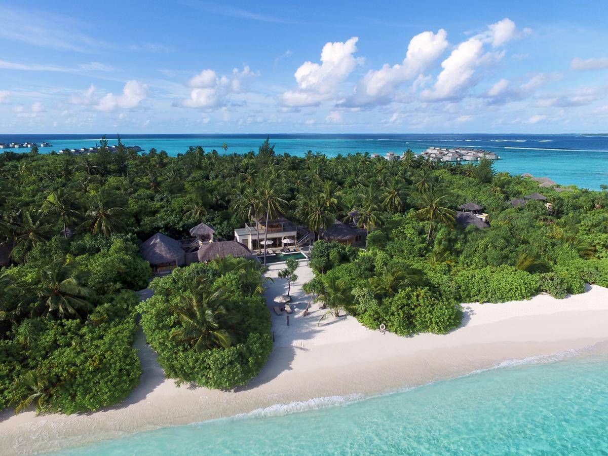 Lagoon Beach Villa with Pool Six senses